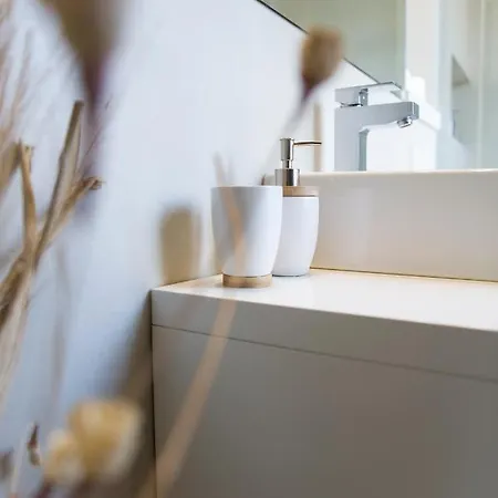 Bright & Modern Luxury Appartamento