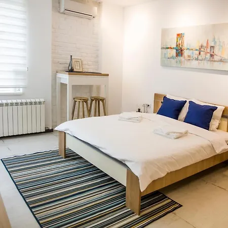 Bright & Modern Luxury Appartamento Belgrado